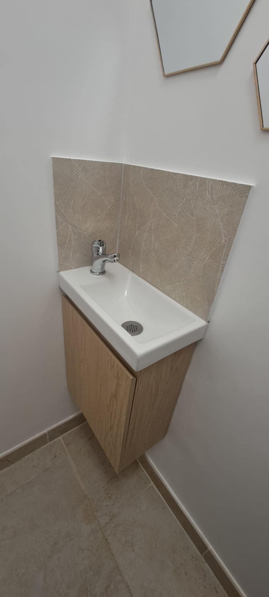 Installation lave-mains design à Nemours